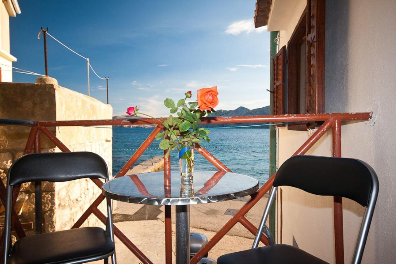 Erste Reihe Zum Meer Baska  Exterior photo